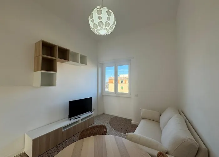 Stylish Stay In Rome\'S Trendy Hub